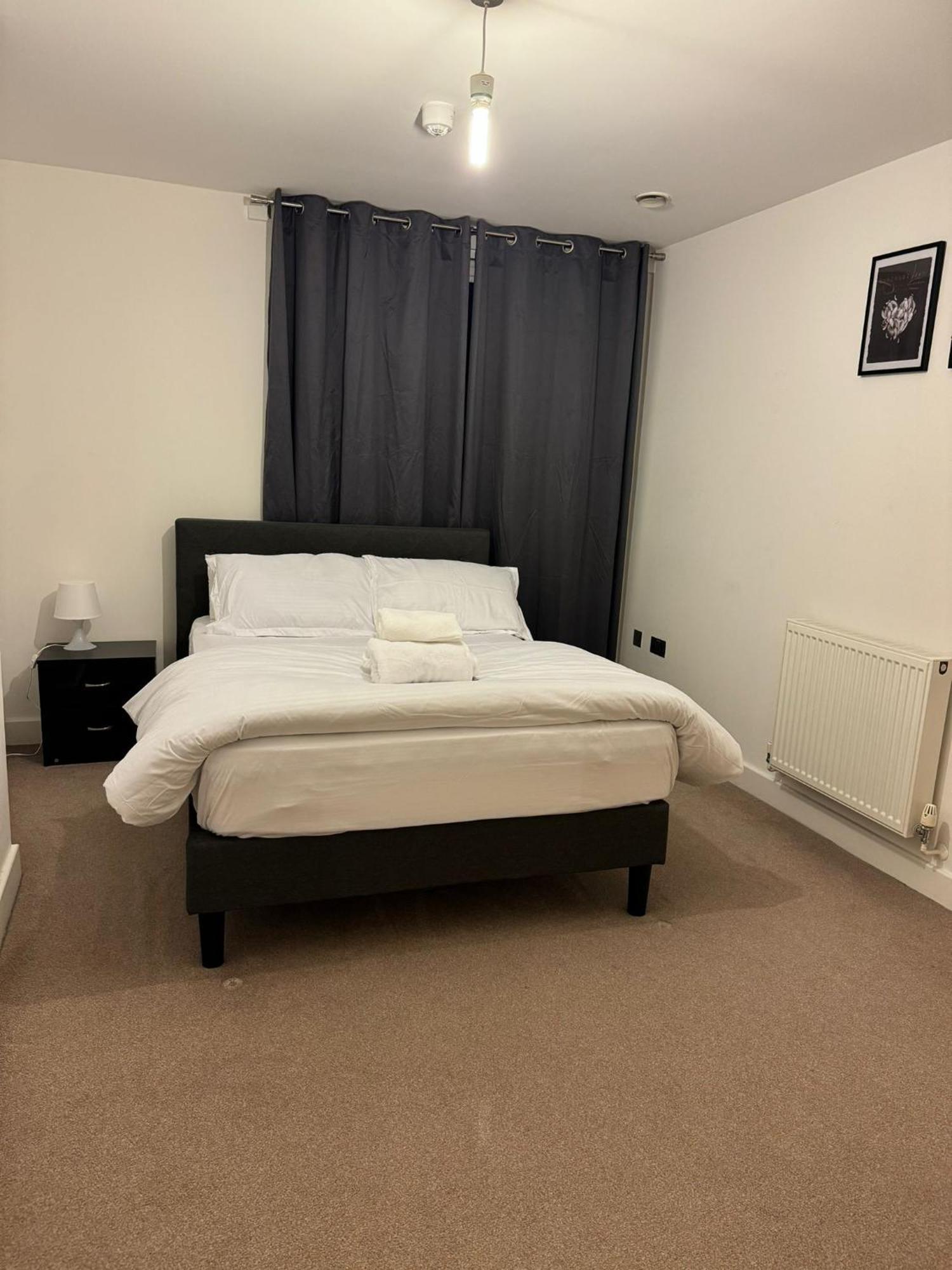 Spacious 2 Bedrooms Apartment In Stratford Londra Esterno foto